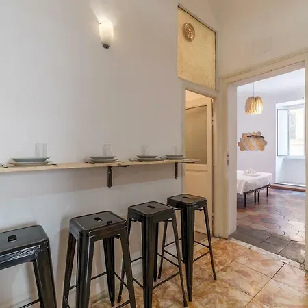 アパート Termini Comfortable 4 Bedrooms *